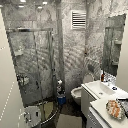 Apartment 2 Bedroom Modern With Bosphorus View *